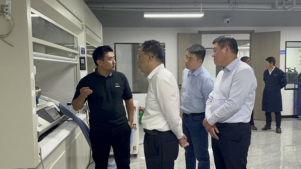 1699429976860808.jpg 實(shí)驗(yàn)室600.jpg