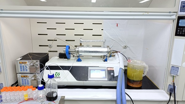 動(dòng)態(tài)管式反應(yīng)器合成1-硝基萘圖片 動(dòng)態(tài)管式反應(yīng)器合成1-硝基萘圖片